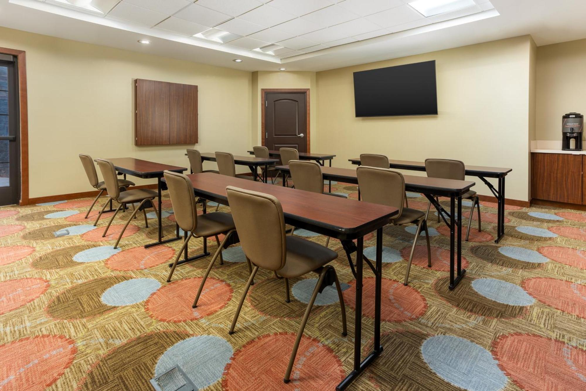 Staybridge Suites Sacramento-Folsom By Ihg Экстерьер фото
